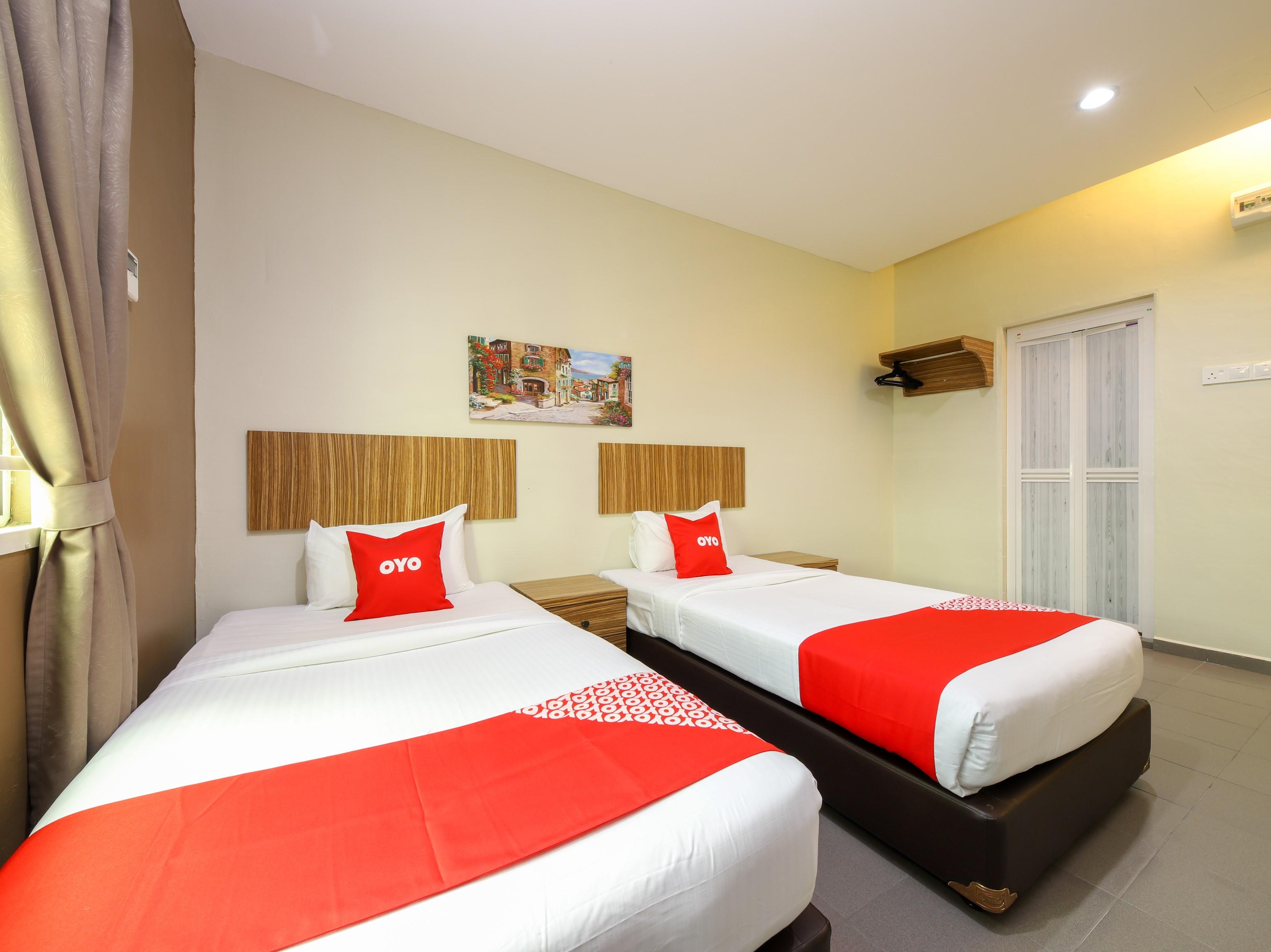 Oyo 89839 Riaz Hotel Malacca Eksteriør billede