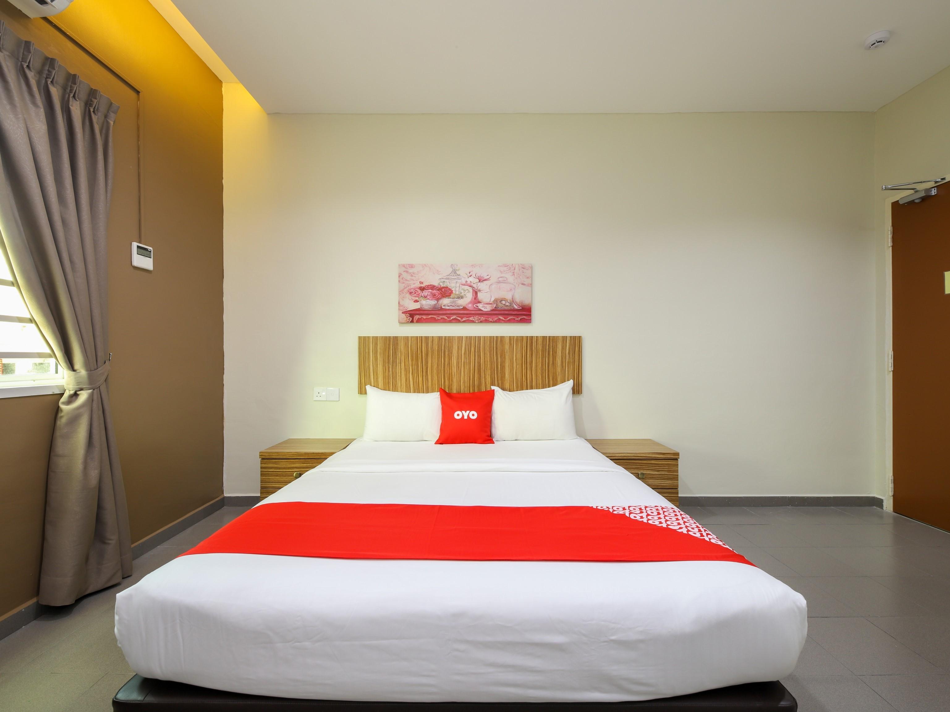 Oyo 89839 Riaz Hotel Malacca Eksteriør billede