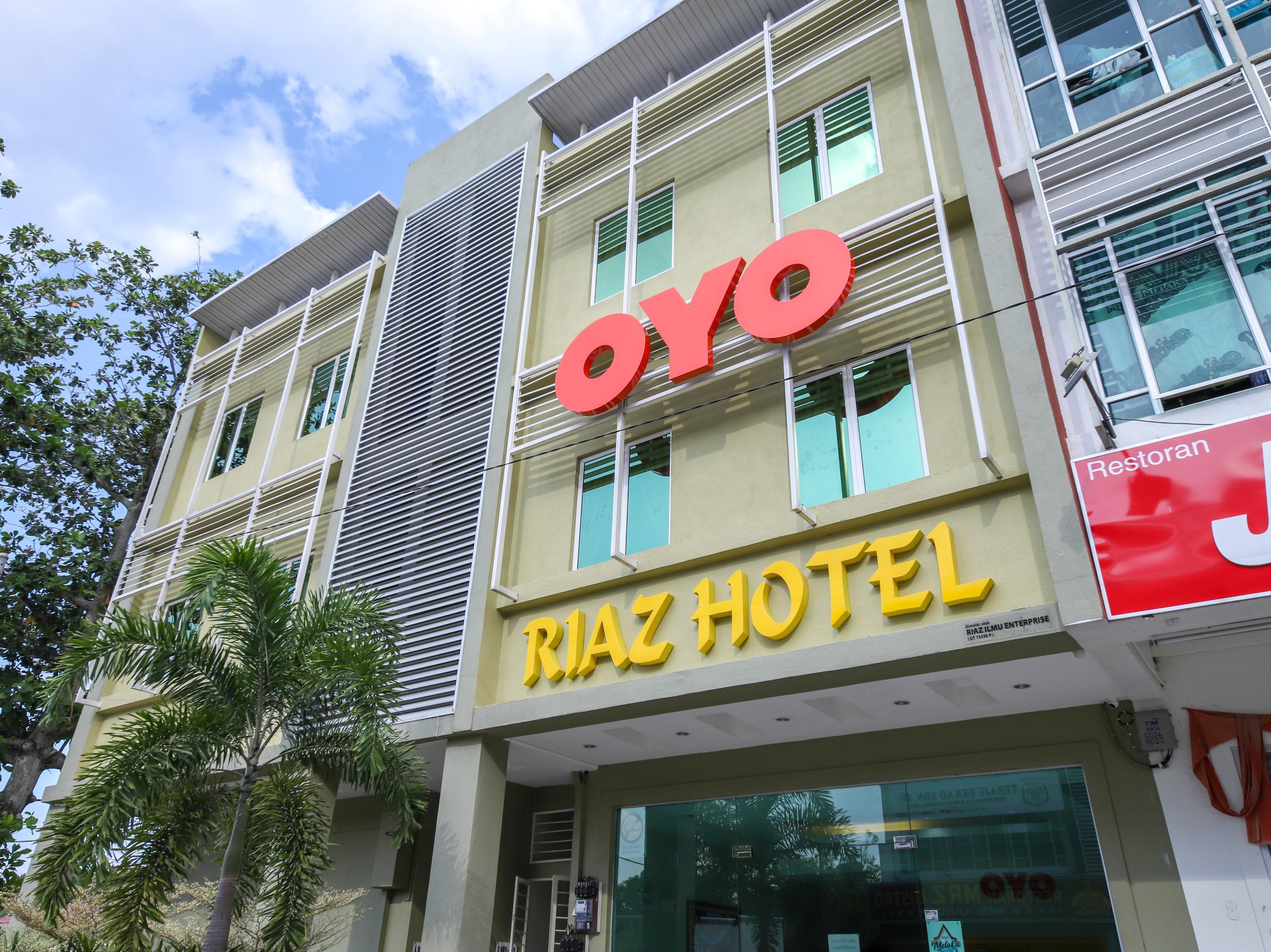 Oyo 89839 Riaz Hotel Malacca Eksteriør billede