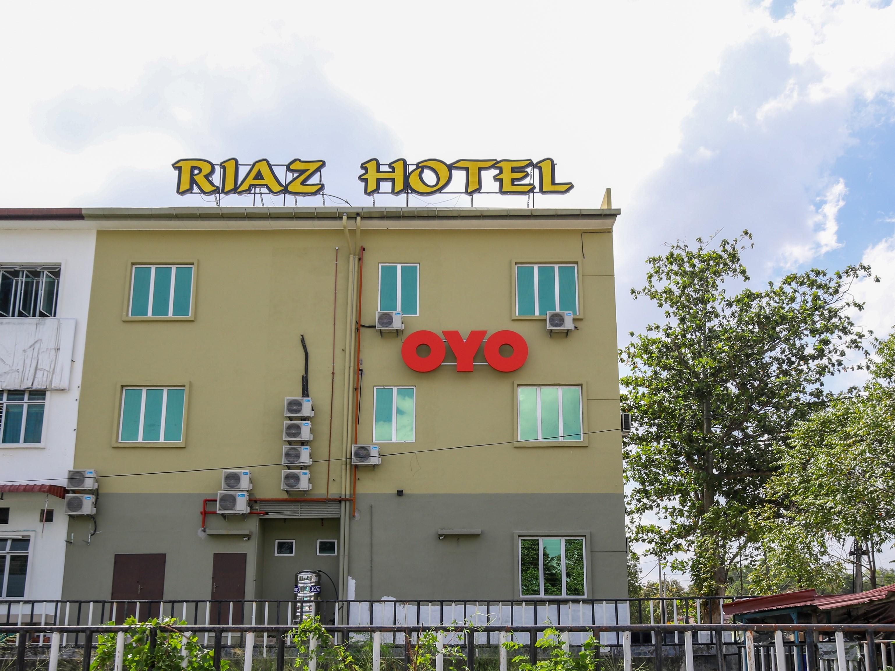 Oyo 89839 Riaz Hotel Malacca Eksteriør billede