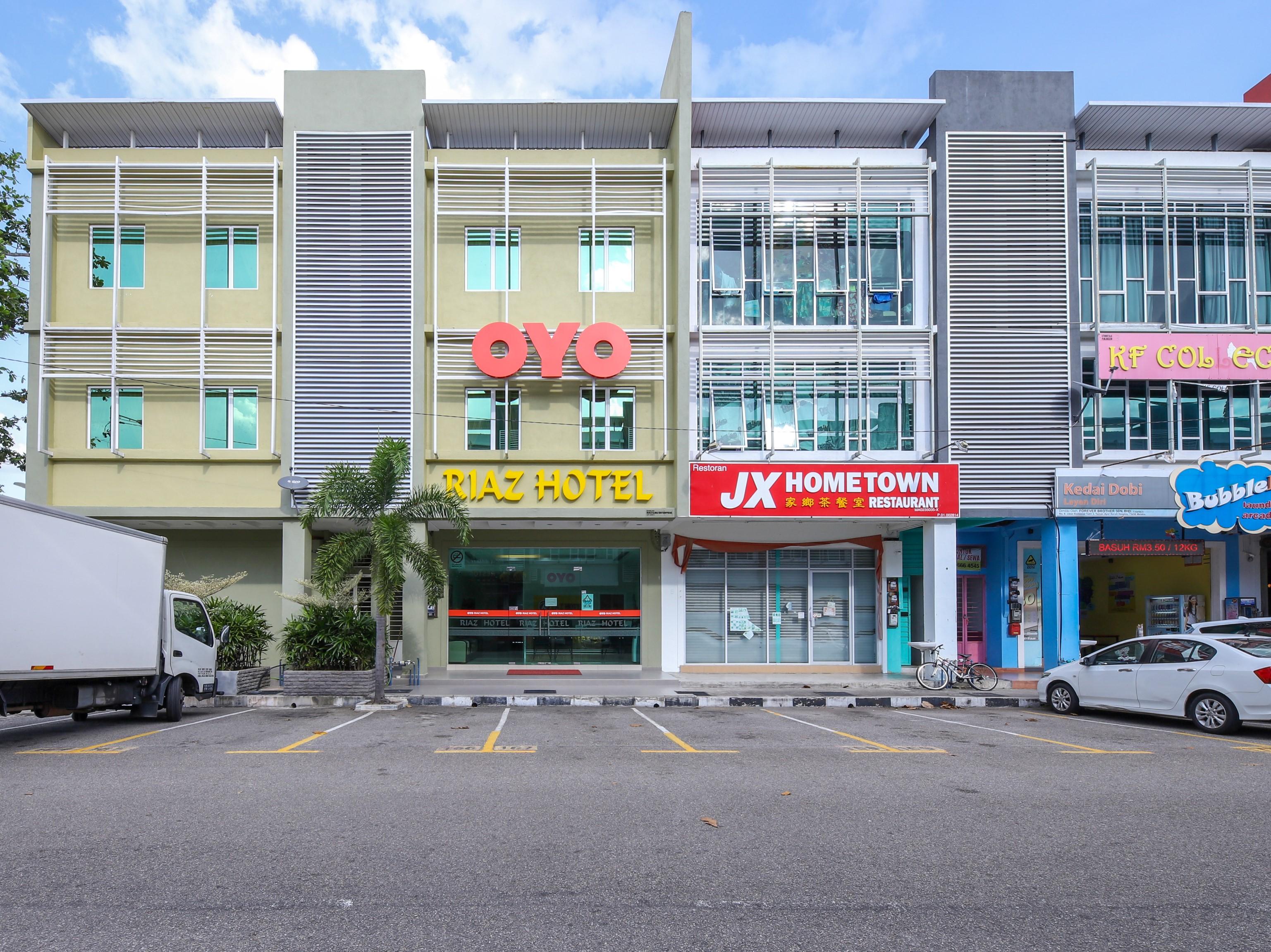 Oyo 89839 Riaz Hotel Malacca Eksteriør billede