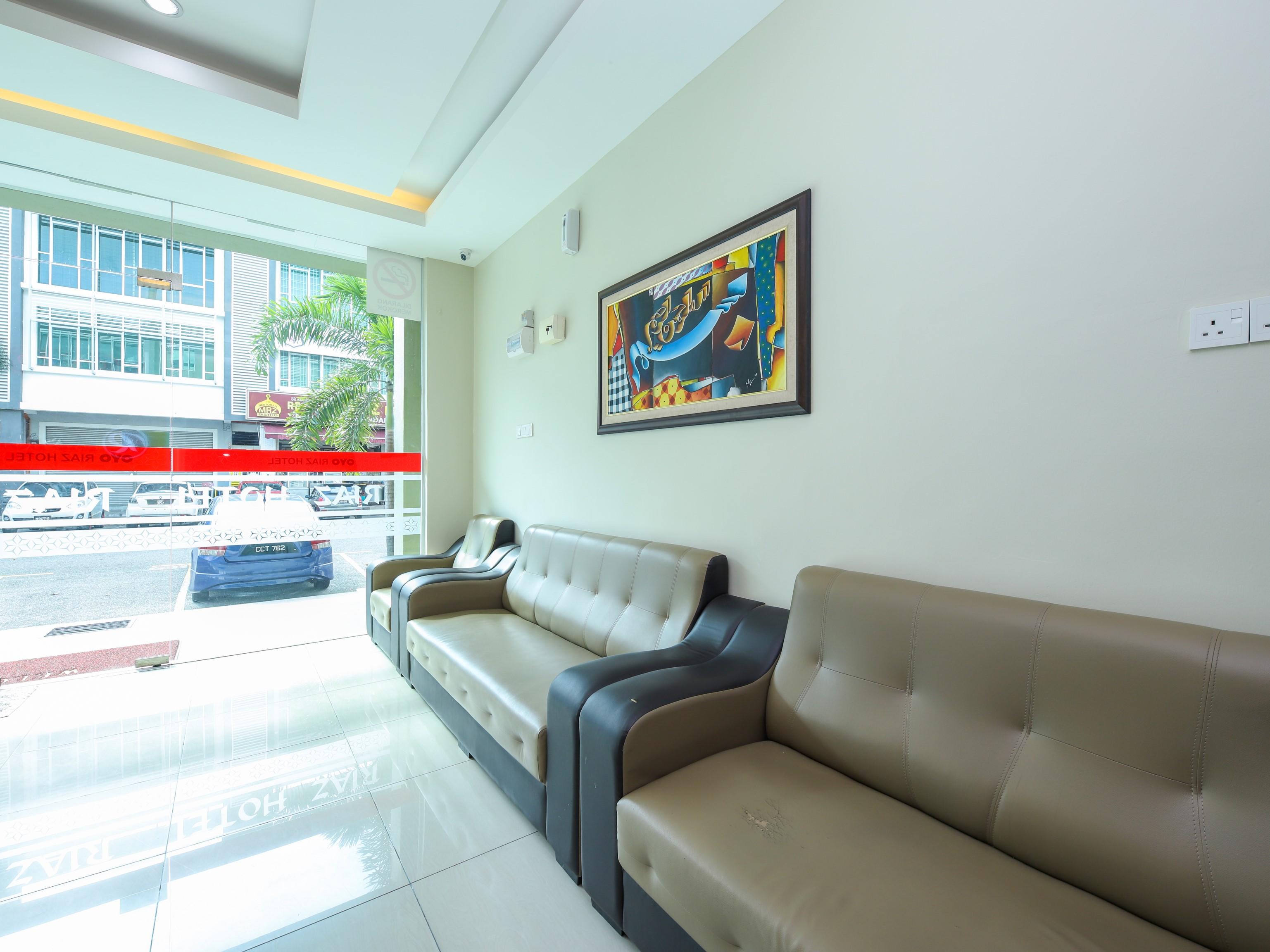 Oyo 89839 Riaz Hotel Malacca Eksteriør billede